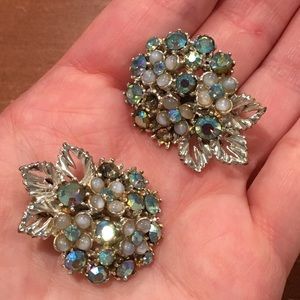 Vintage Clip On Earrings